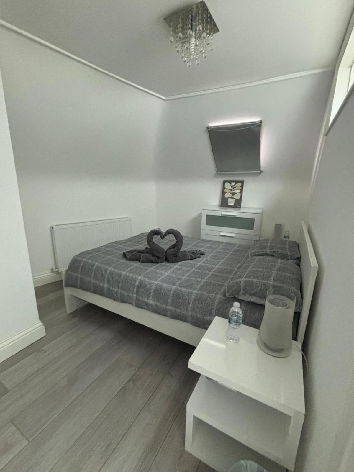 Eejs Modern London 3 Bed Flat Near Crystal Palace Stadium - Great Transport Links Norwood Exteriér fotografie