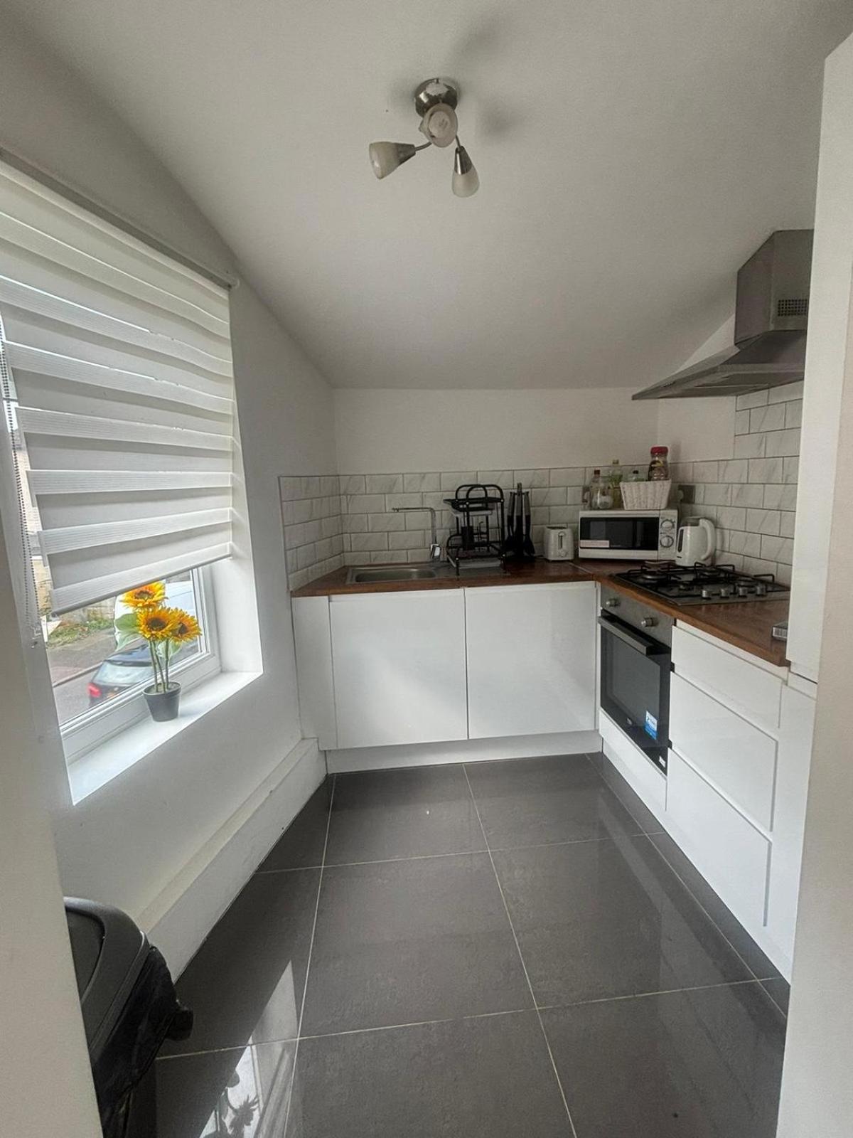 Eejs Modern London 3 Bed Flat Near Crystal Palace Stadium - Great Transport Links Norwood Exteriér fotografie